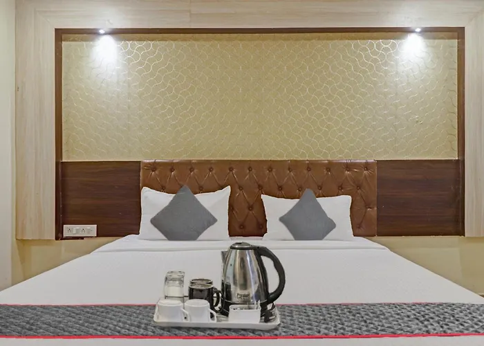 Pet Friendly hotel: Townhouse Ragas Grand